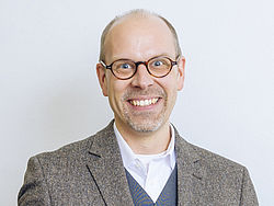 Portrait der Forschers Dr. Oliver Wirths