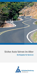 Titelfoto der Borschüre "Sicher Auto fahren im Alter"